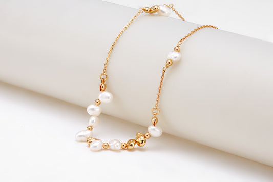 Gold-plated pearl necklace for girls and women