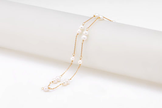 City Style Pearl Necklace