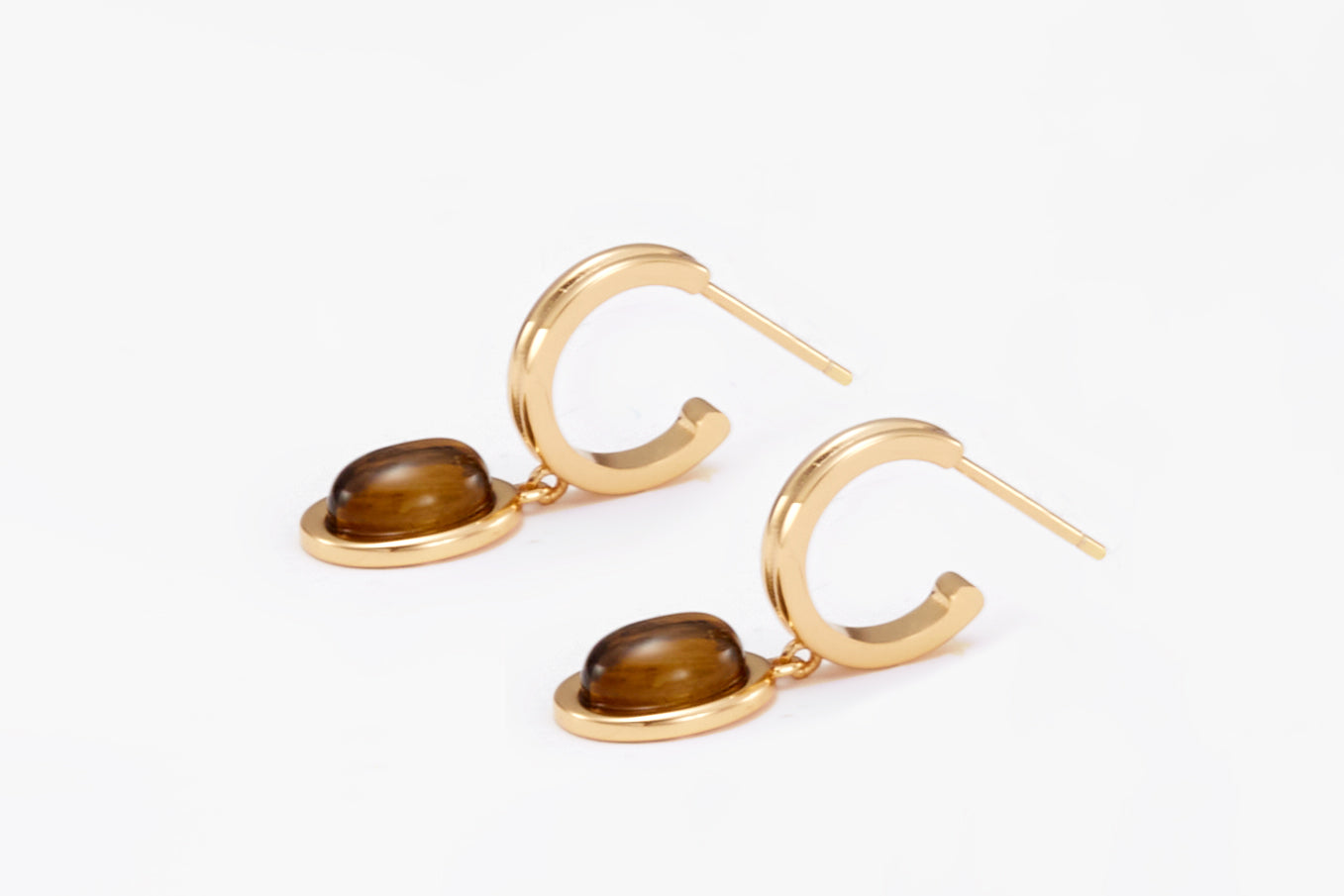 Gold plated earrings with cornelian for girls and women