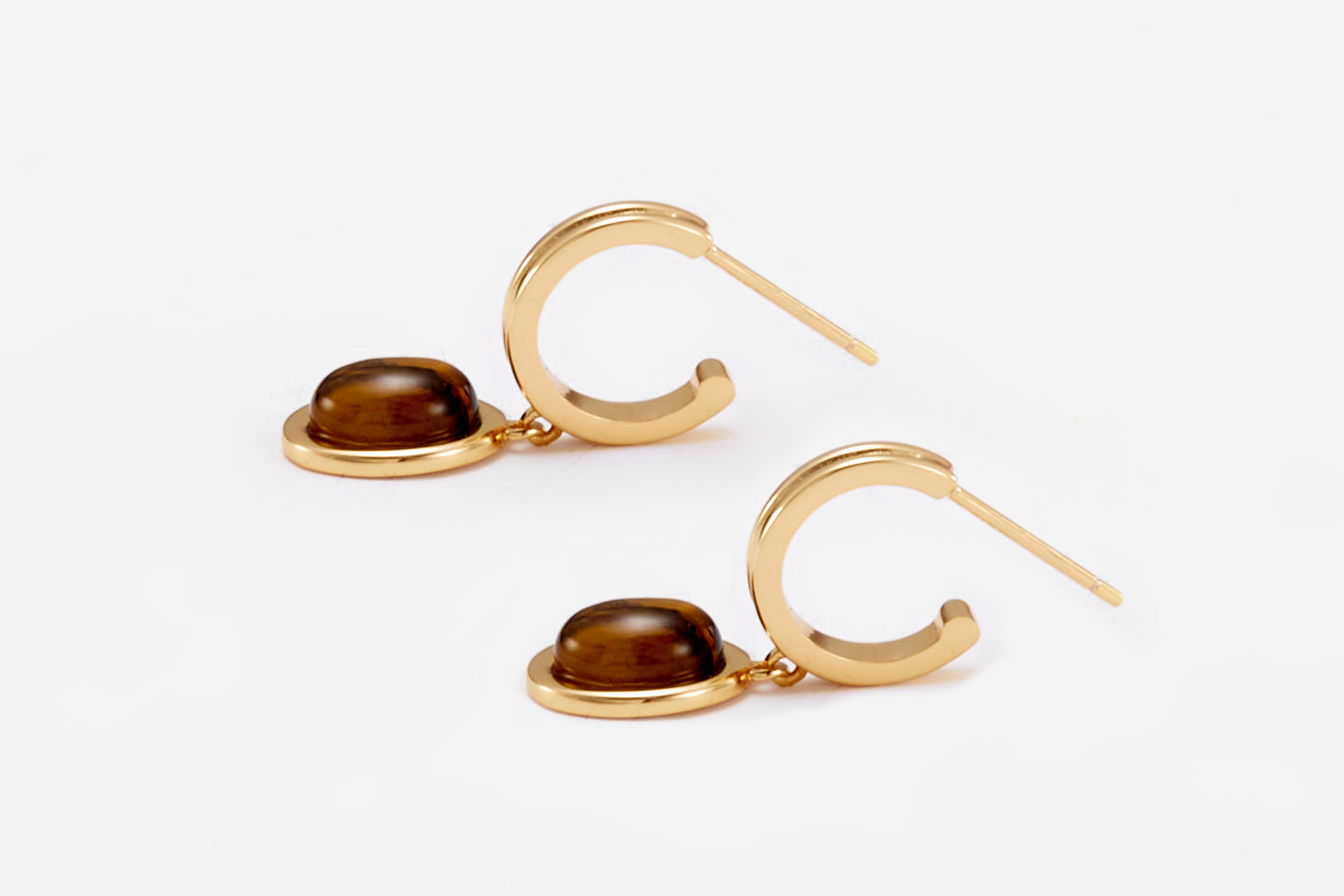 Gold plated earrings with cornelian for girls and women
