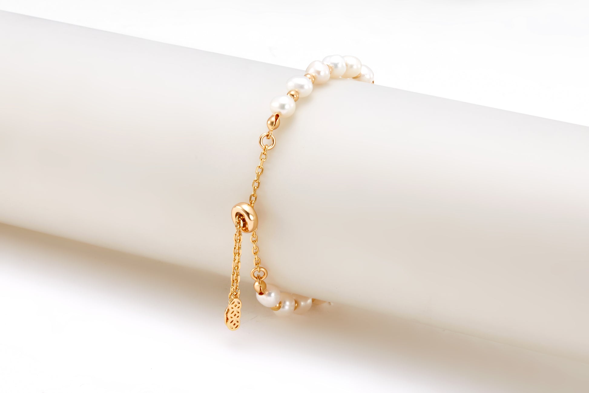 gold plated pearl bracelet with zirconia for girls and women