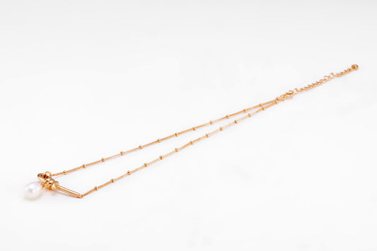 Gold plated pearl necklace for girls and women 