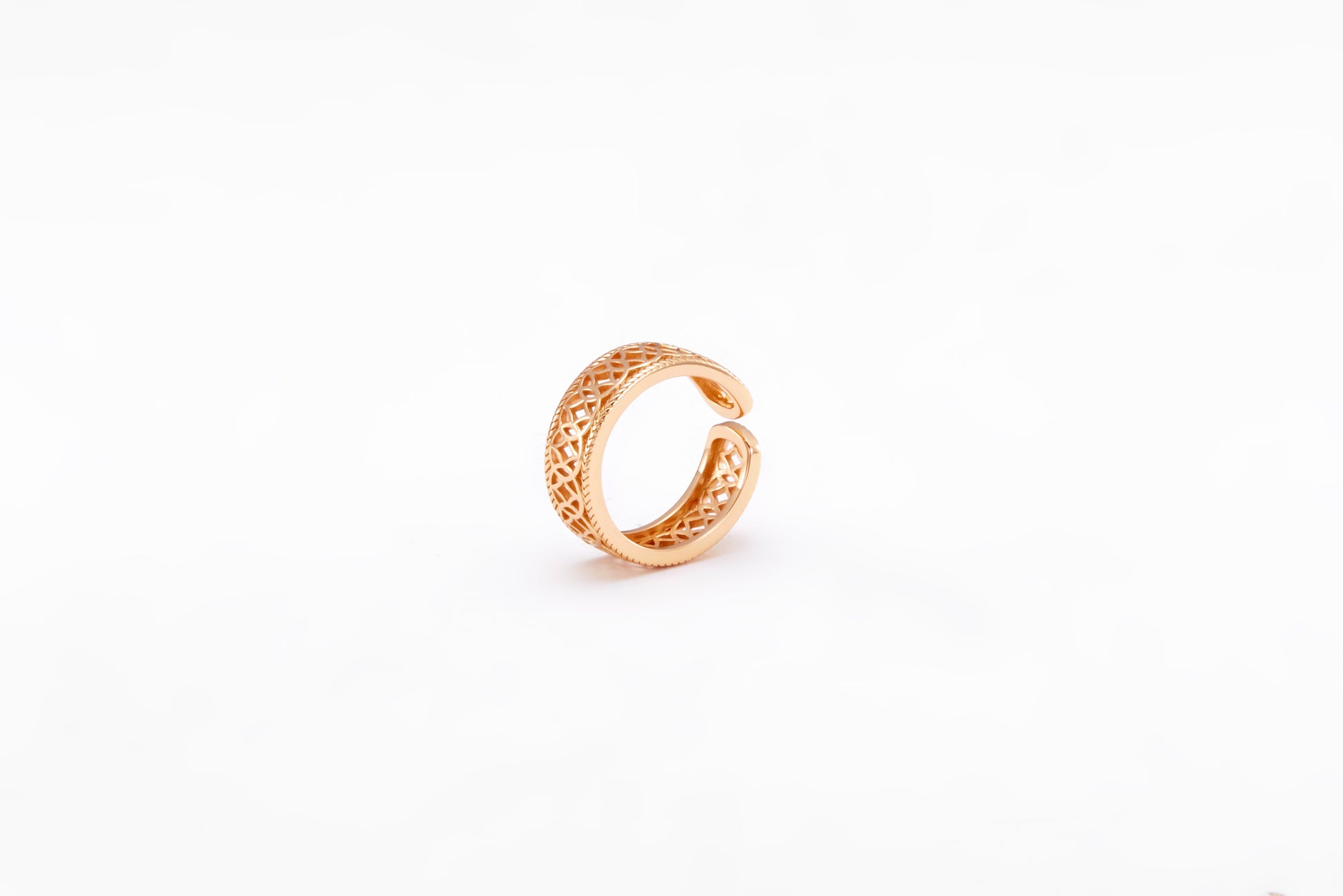 Gold plated adjustable size ring for girls and women 